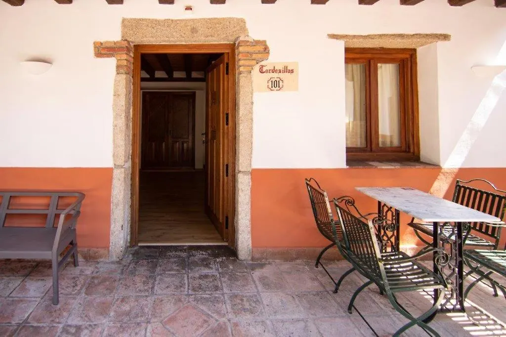 Hotel Rural Abadía de Yuste-1